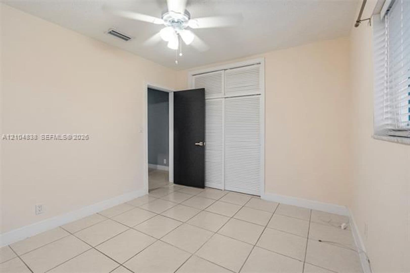 Plantation House: 5250 SW 4th Ct # 5250