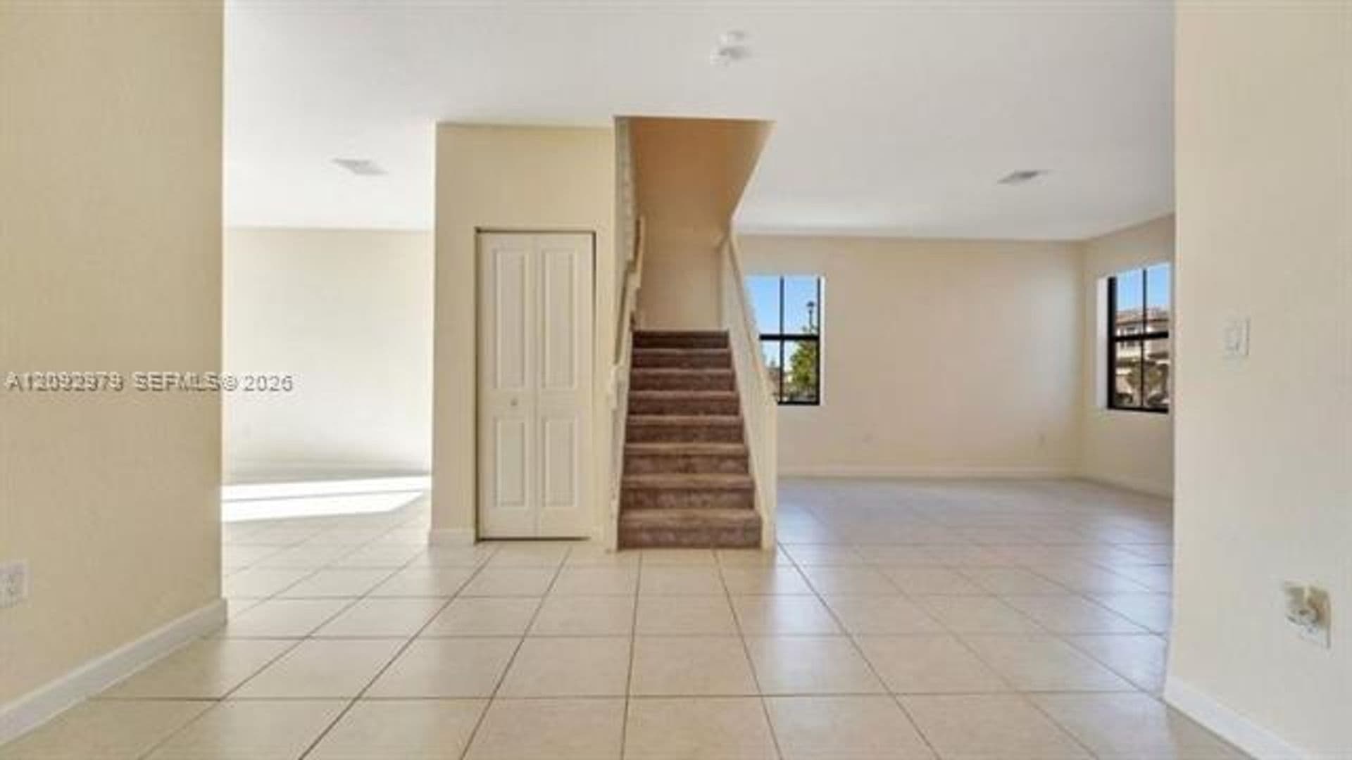 Hialeah Townhome: 11068 W 33rd Ct th 11068