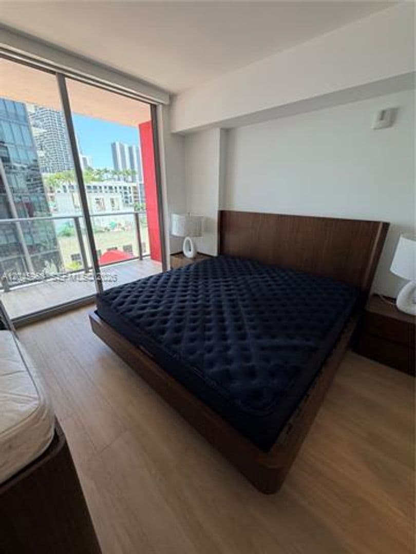 Miami Condo: 90 NE 32nd St cu-706