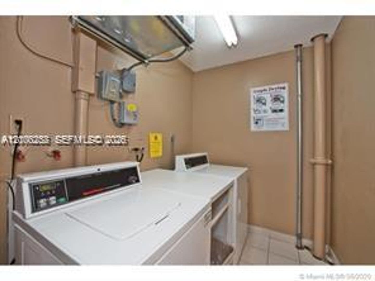 Hollywood Condo: 2201 S Ocean Dr cu-1507