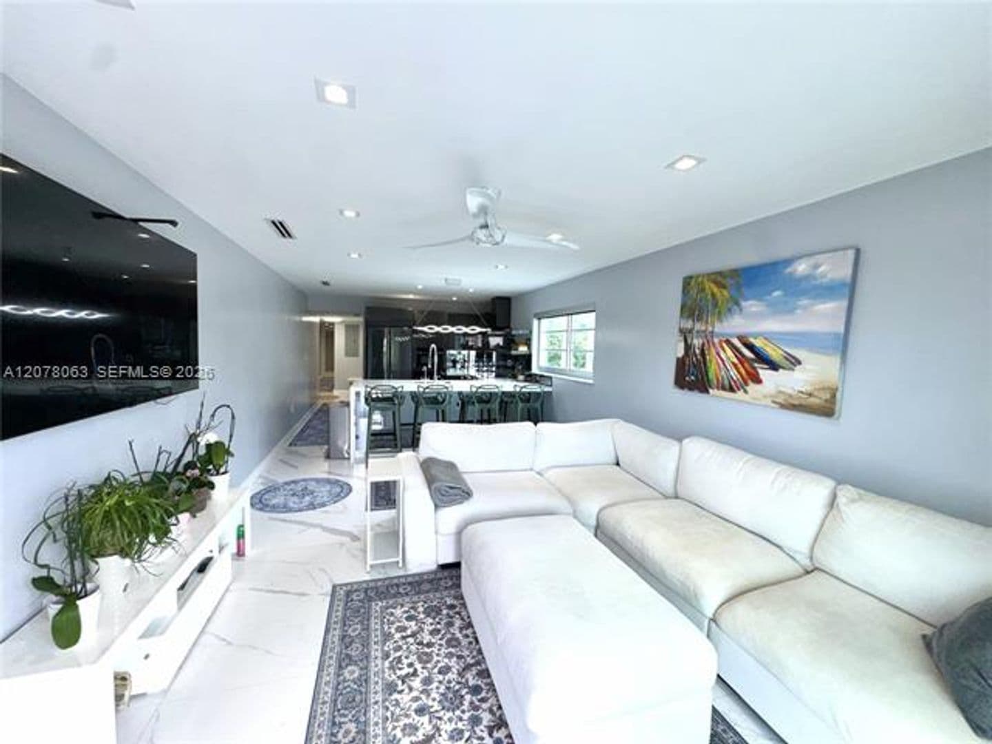 Miami Beach Condo: 1428 Euclid Ave cu-207