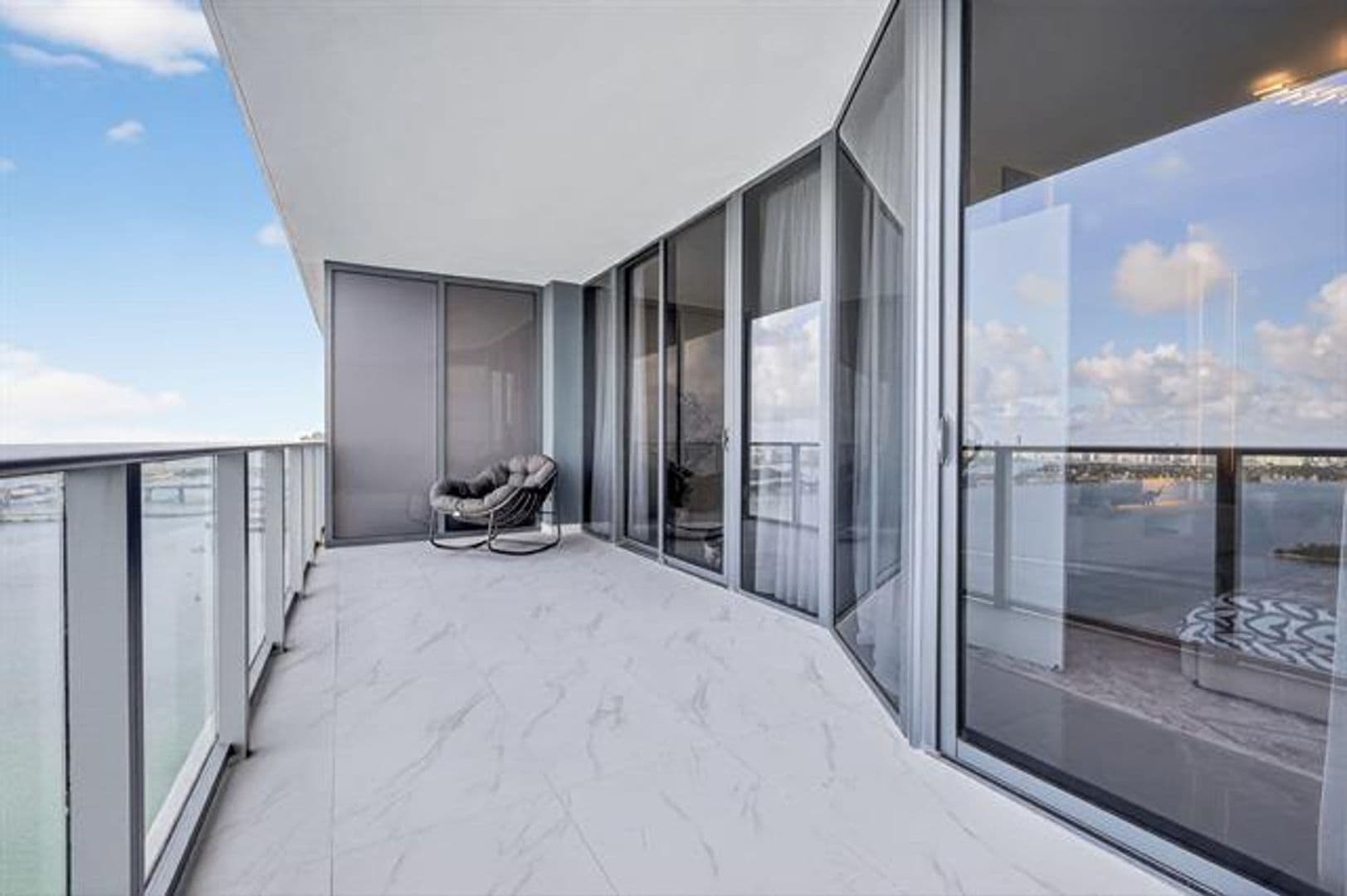 Miami Condo: 700 NE 24th St cu-2006