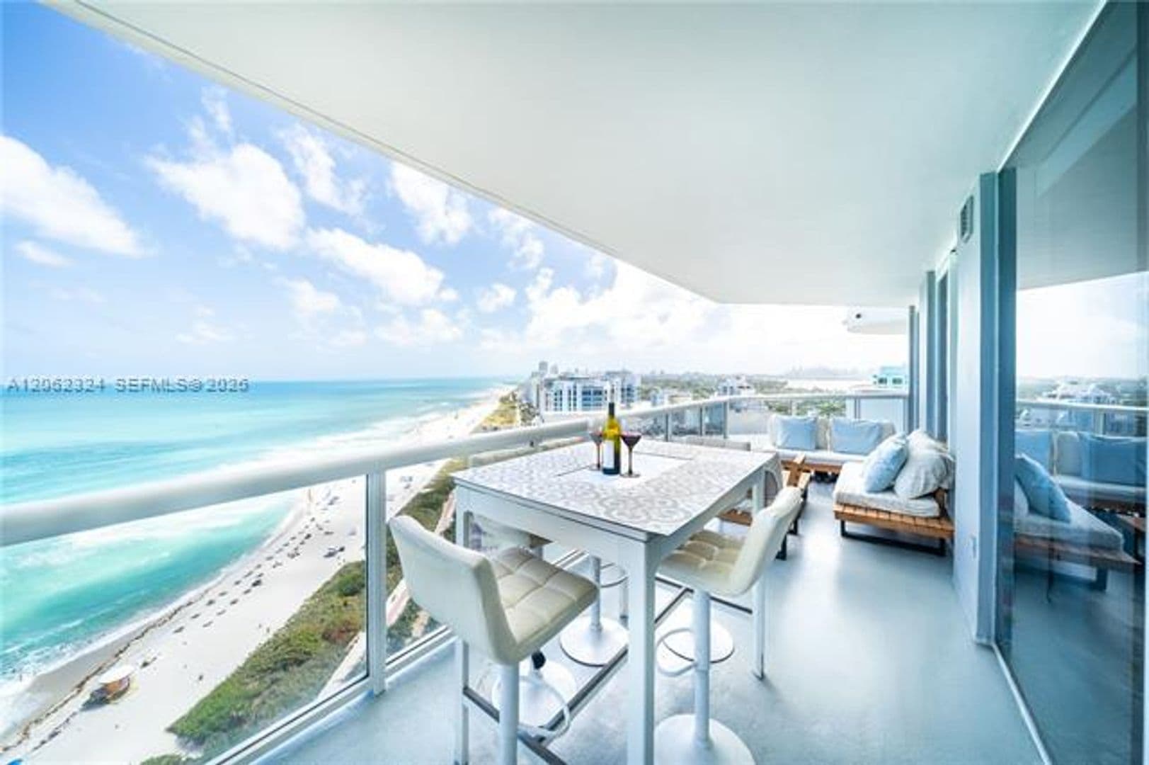 Miami Beach Condo: 6301 Collins Ave cu-2802