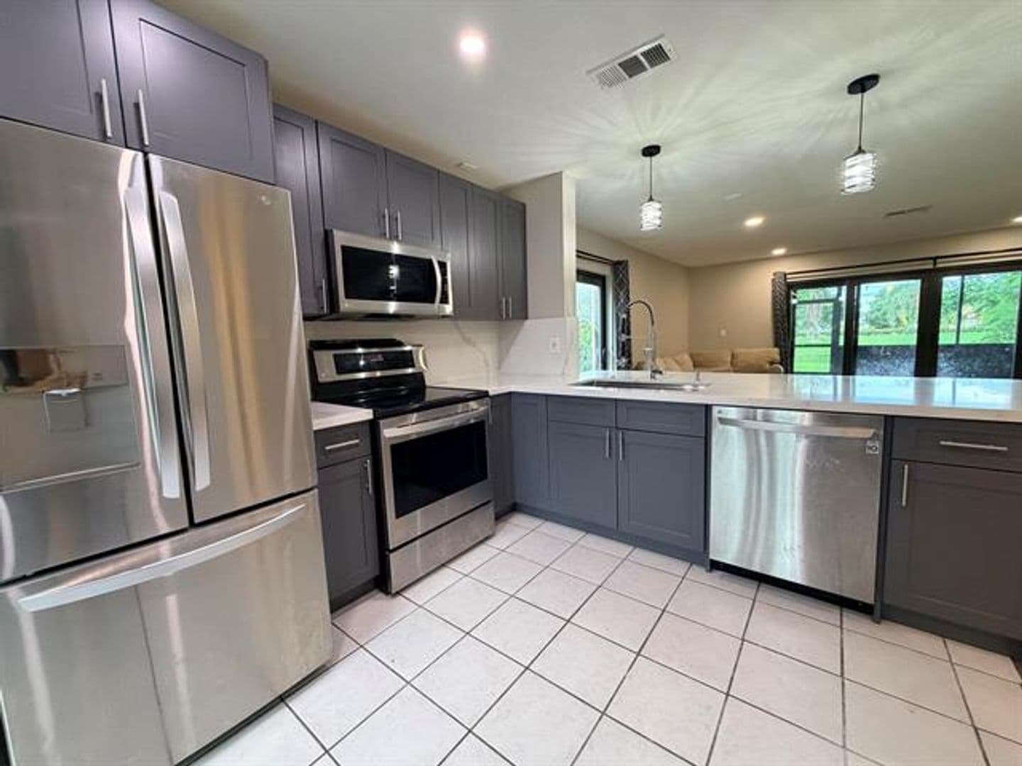Sunrise House: 9346 NW 49th Pl th 9346