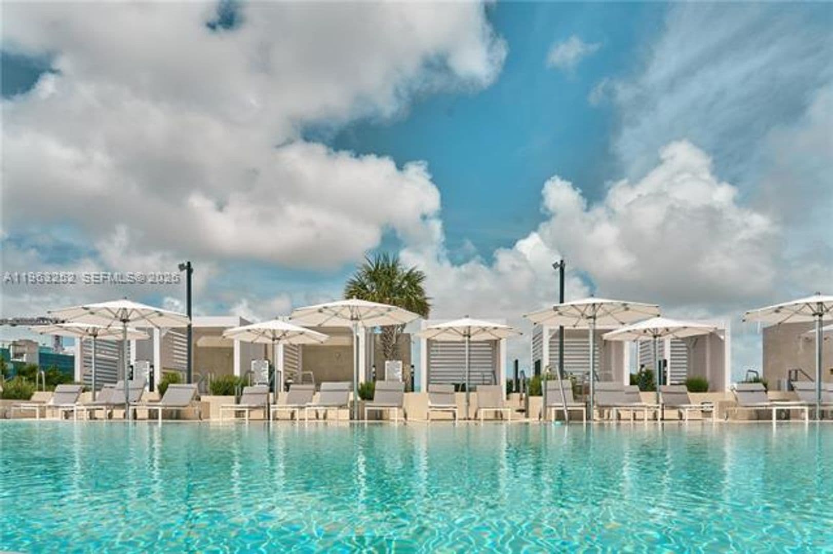 Miami Condo: 300 Biscayne Blvd Way cu-4404