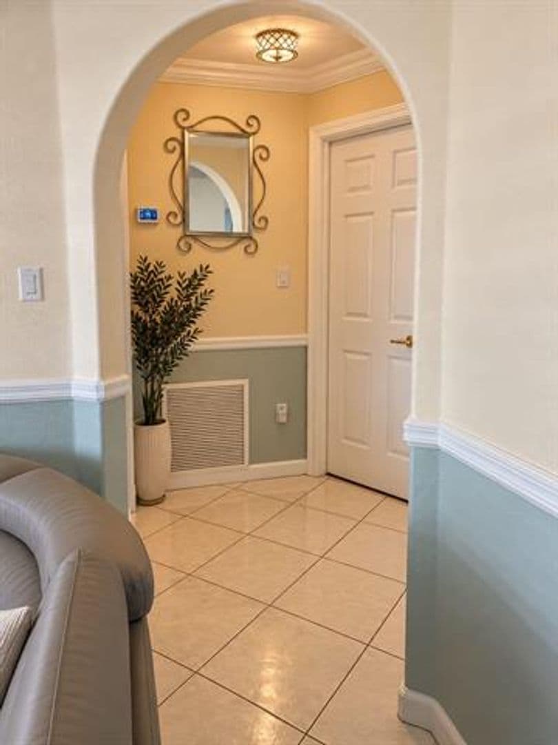 Fort Lauderdale House: 1433 SW 49th Ave # 1433