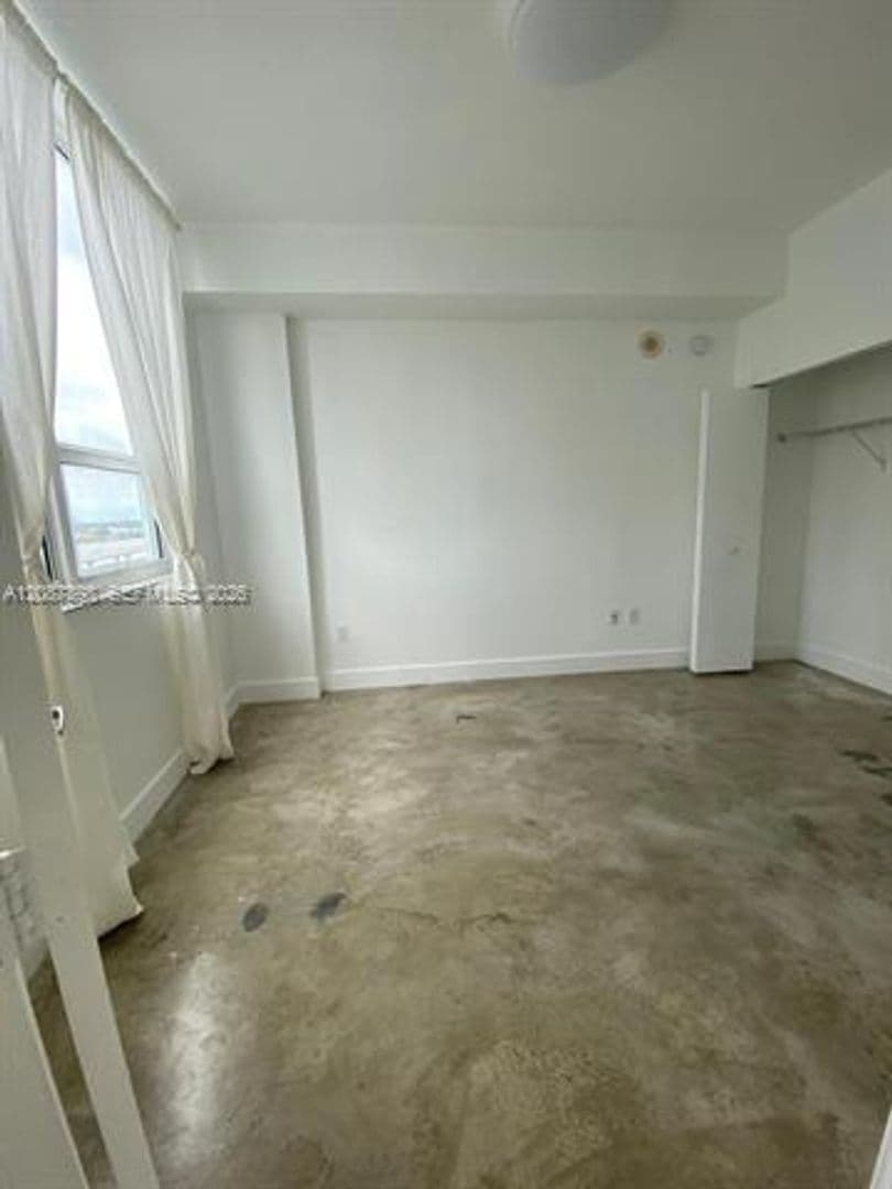 Miami Condo: 234 NE 3rd St cu-1701
