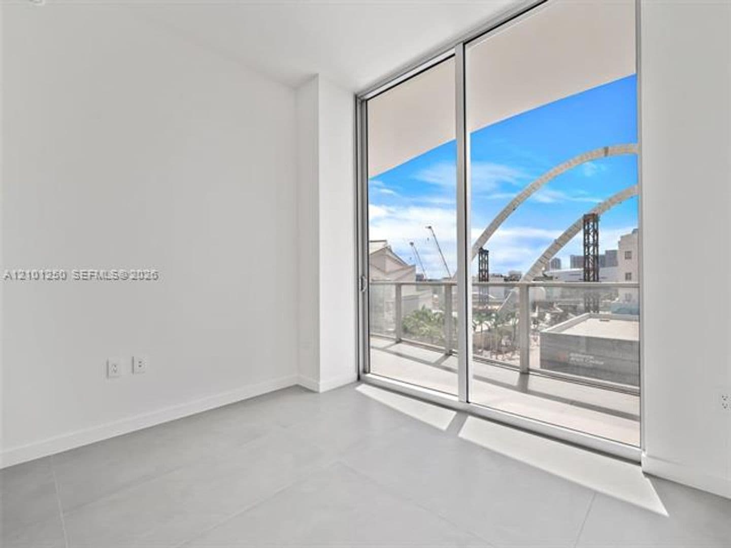 Miami Condo: 1400 Biscayne Blvd cu-701