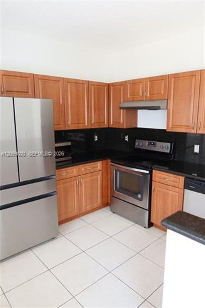 Miami Townhome: 8341 SW 124th Ave th 101-15