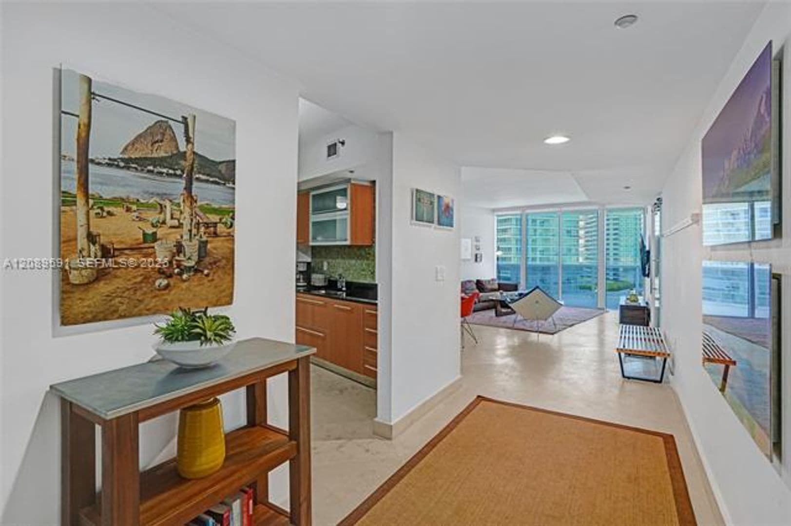 Miami Beach Condo: 400 Alton Rd cu-1409