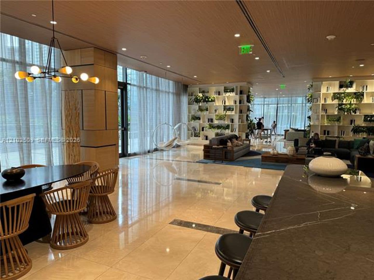 Miami Condo: 45 SW 9th St cu-3010
