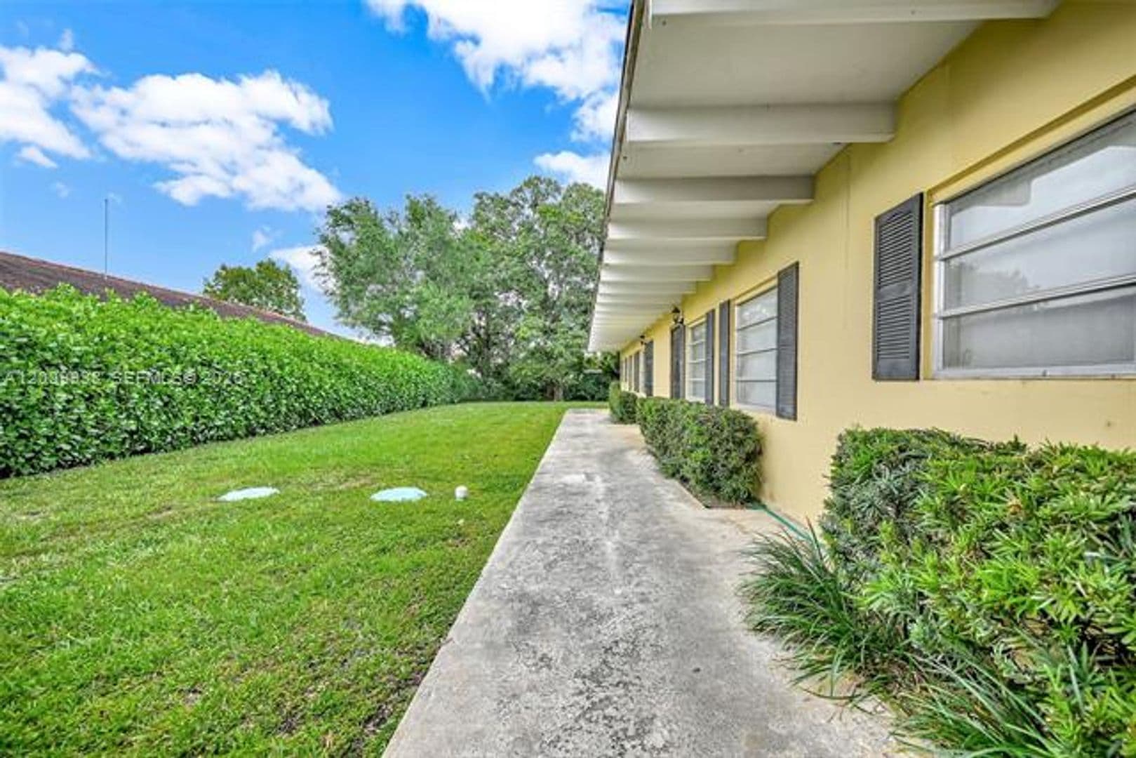 Miami House: 2225 SW 62nd Ct cu-2225