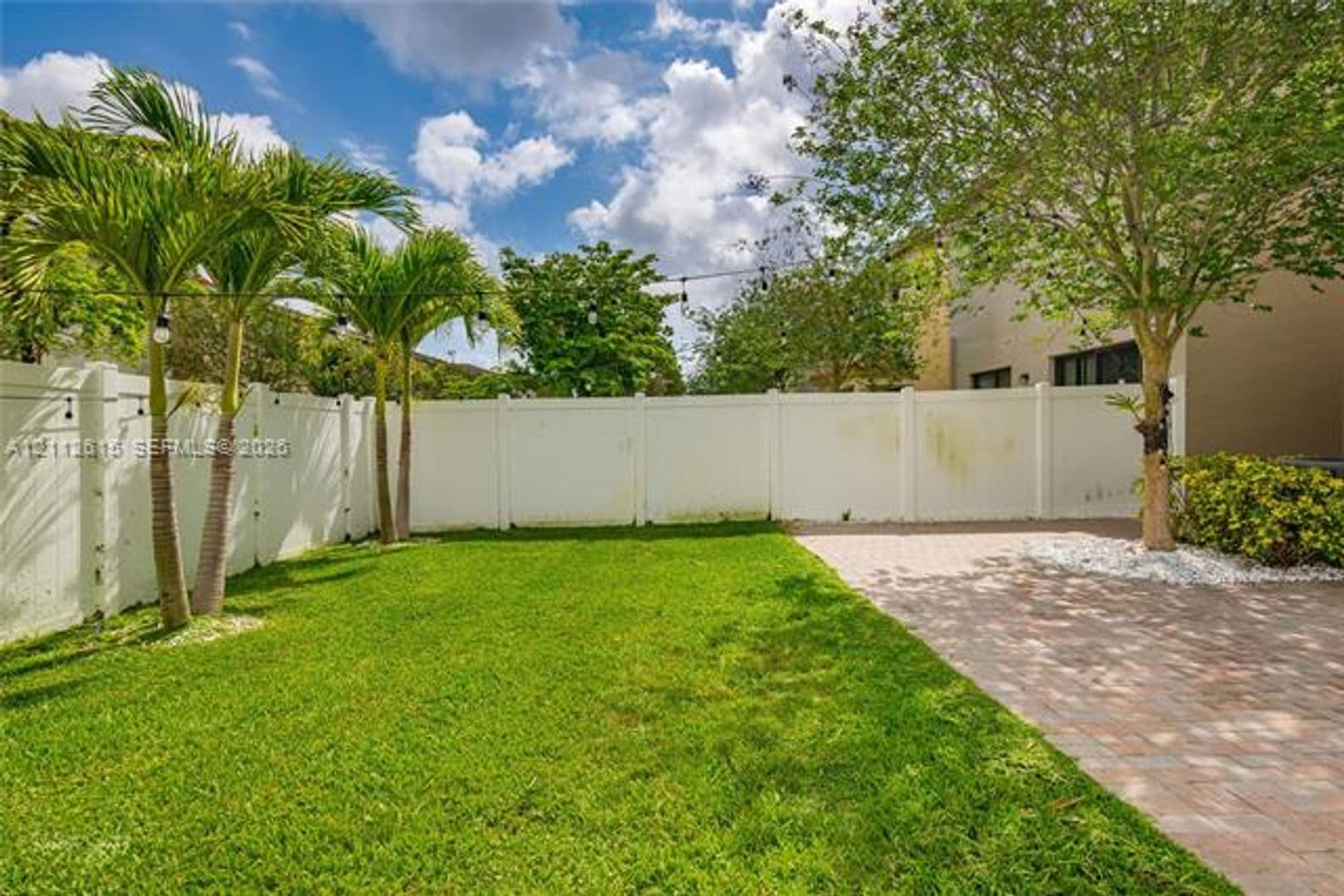 Miami House: 771 NE 191st St # 0