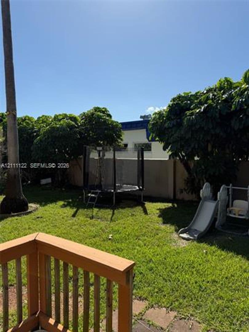Hollywood Townhome: 5020 Sheridan St th 2