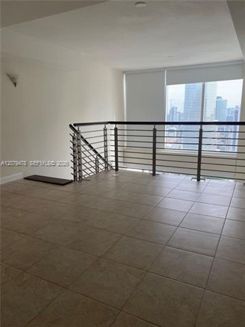 Miami Condo: 41 SE 5th St cu-2405