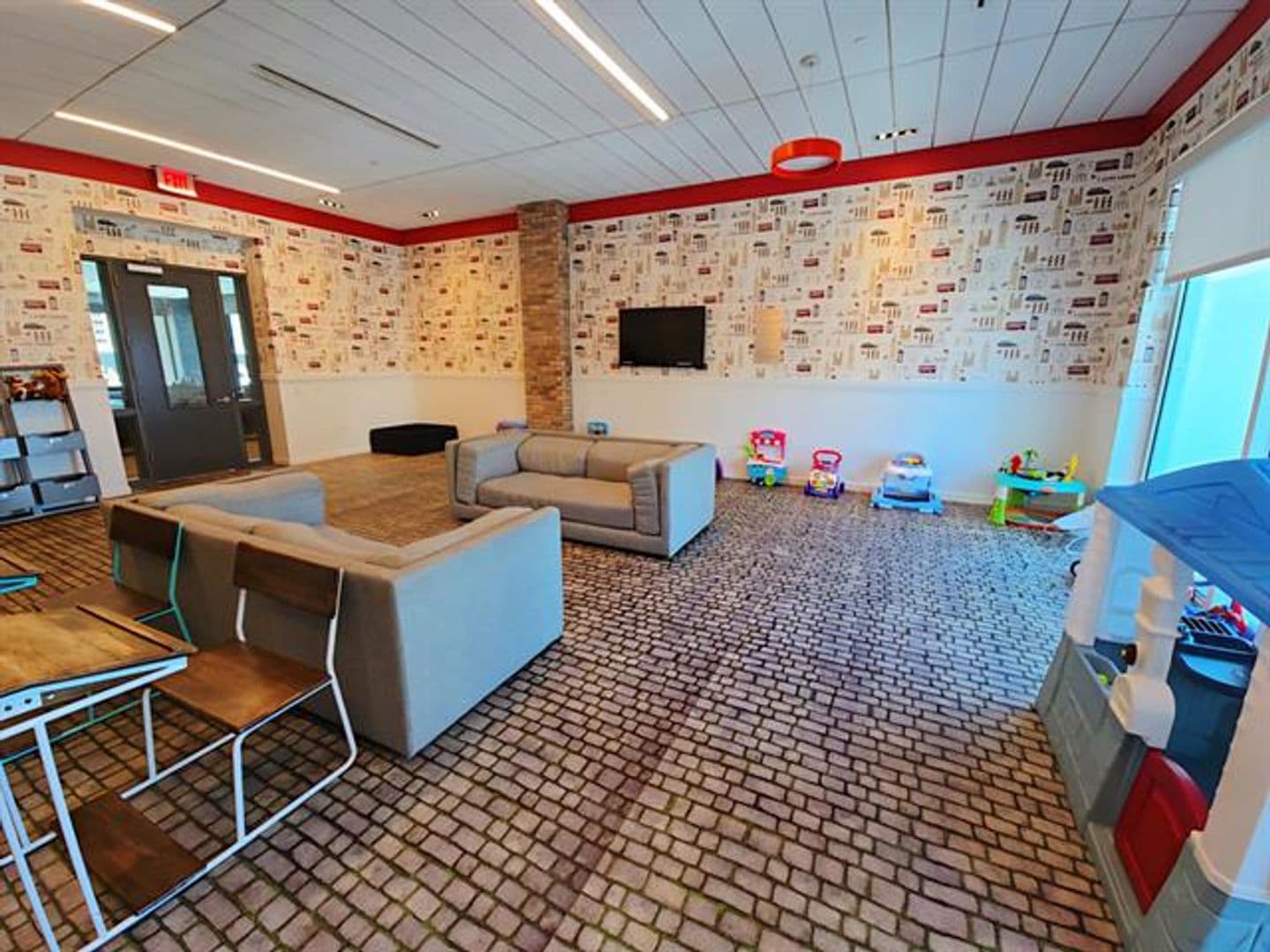 Miami Condo: 1080 Brickell Ave cu-4207