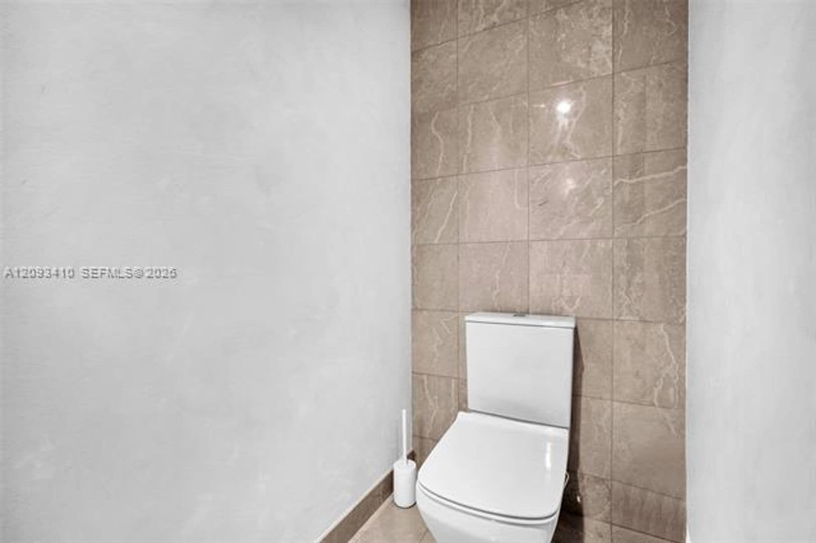 Miami Condo: 1000 Brickell Plz cu-3112