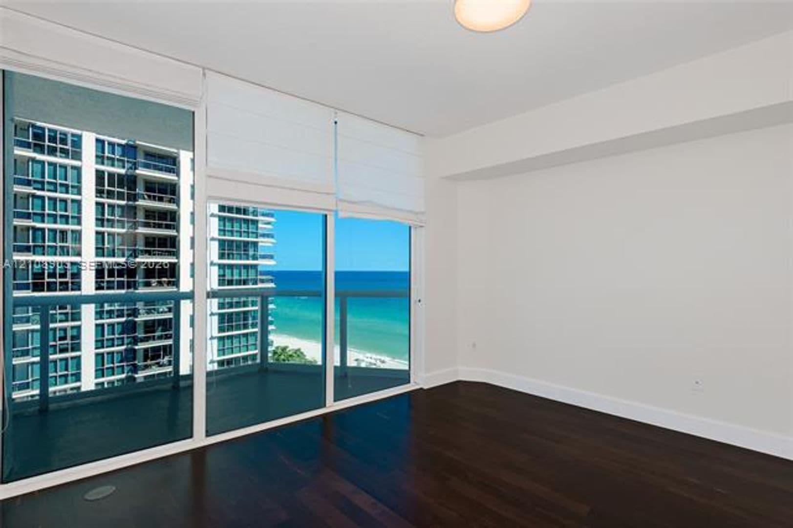 Miami Beach Condo: 6515 Collins Ave cu-1509