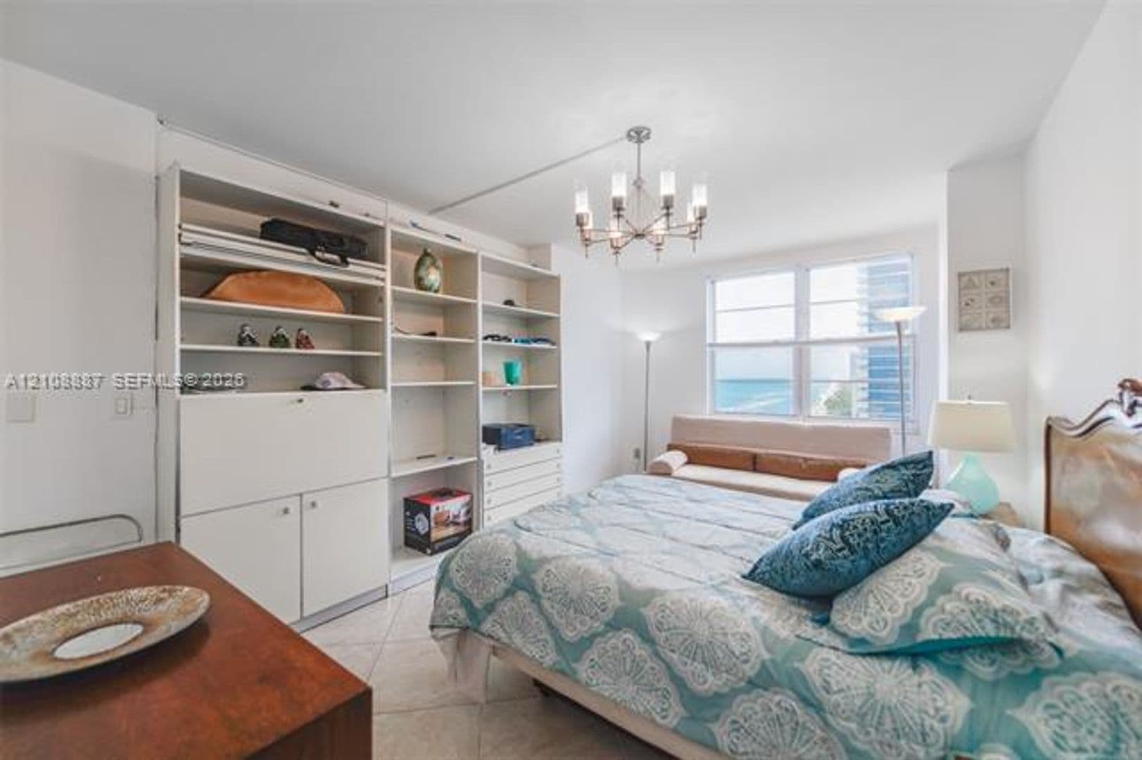 Hallandale Beach Condo: 1950 S Ocean Dr cu-18Q