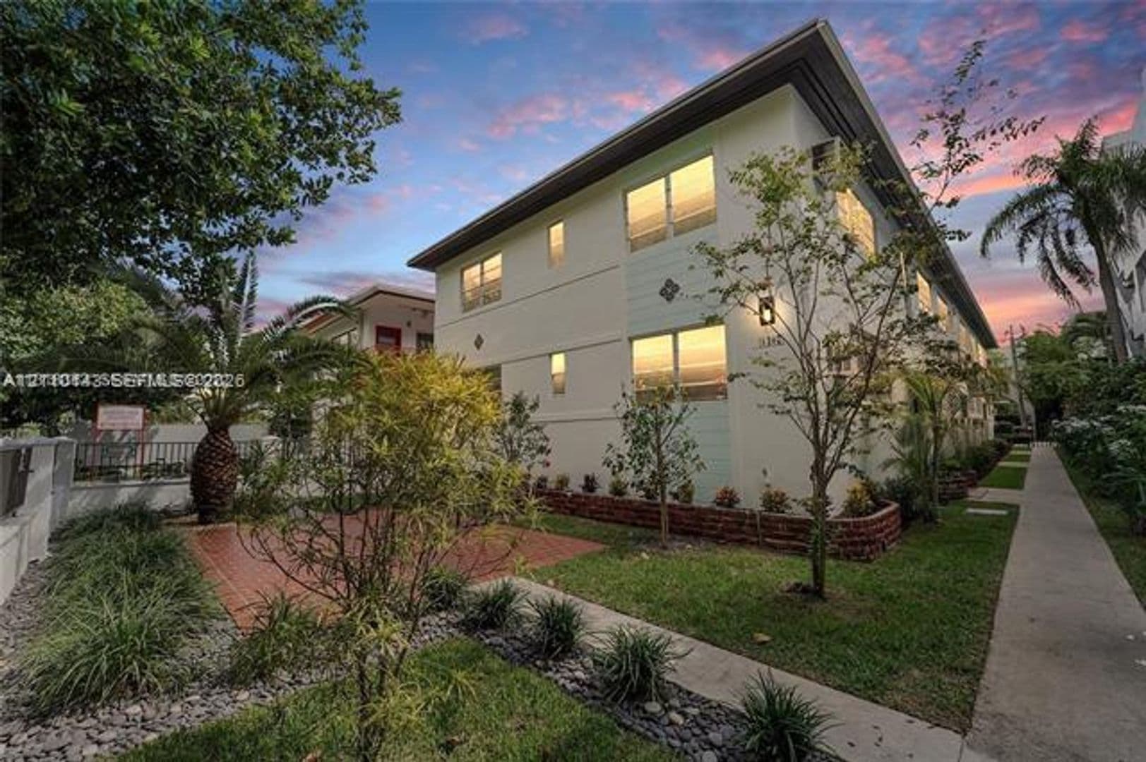 Miami Beach Condo: 1407 Meridian Ave cu-7