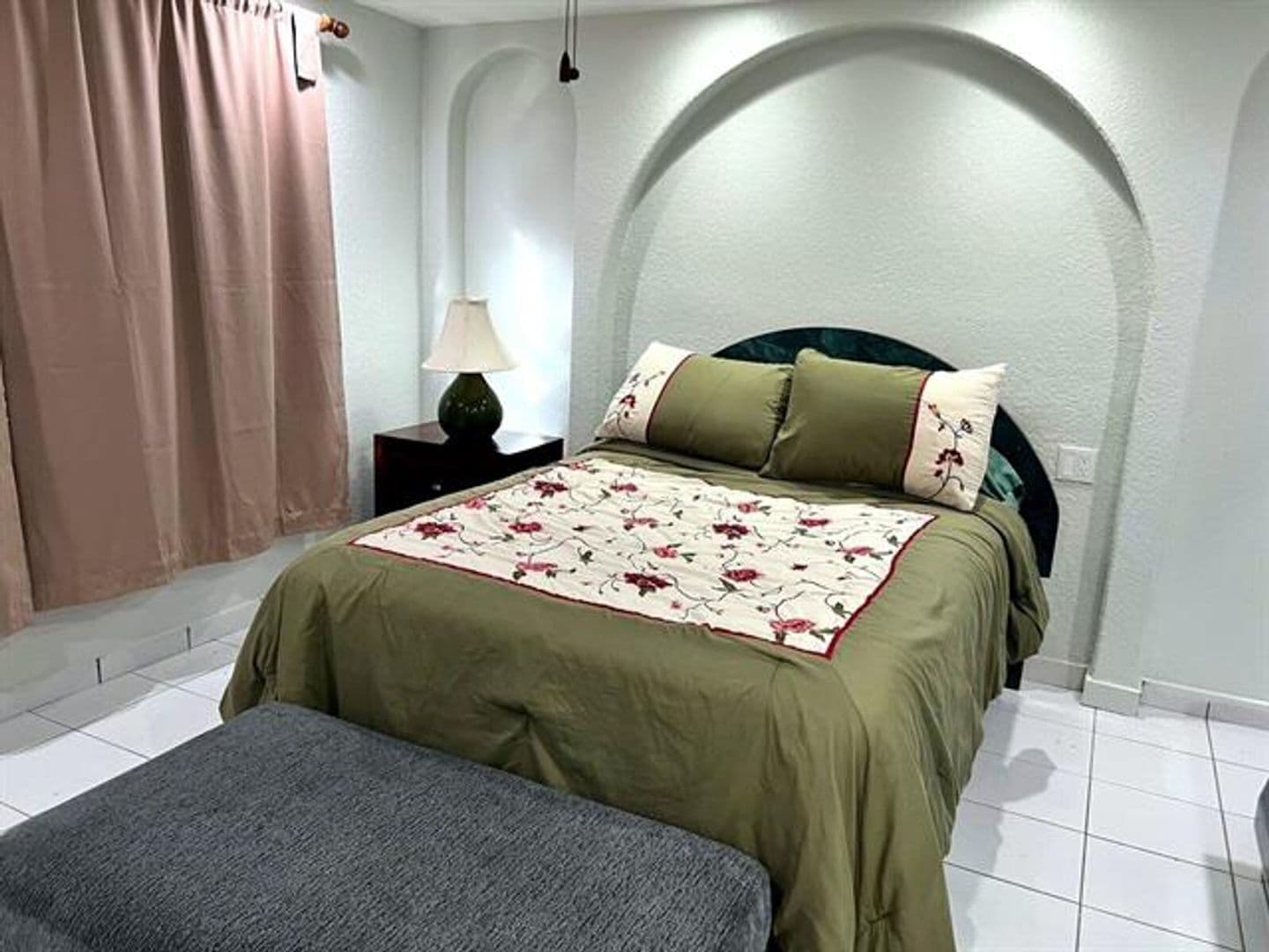 Hialeah House: 6251 NW 199th St # 6251