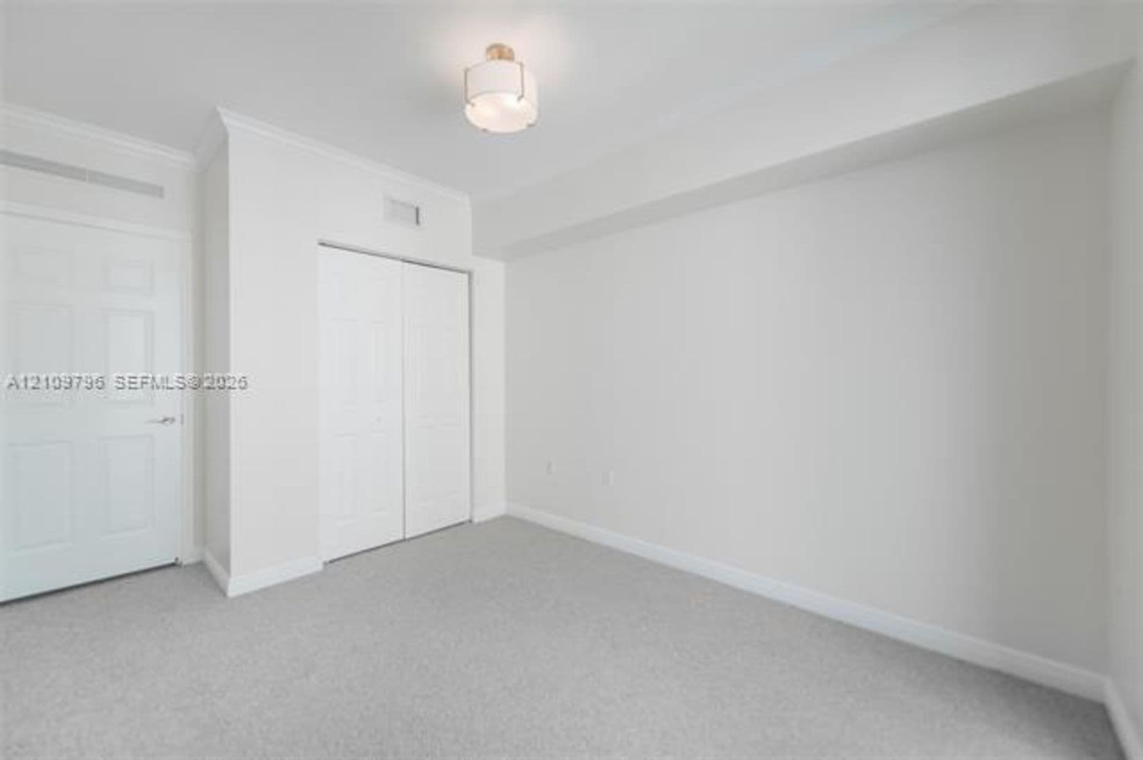 Hallandale Beach Condo: 1745 E Hallandale Beach Blvd cu-1903W