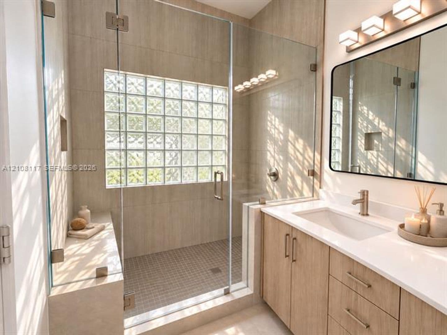 Weston House: 703 Willow Bend Rd # 703