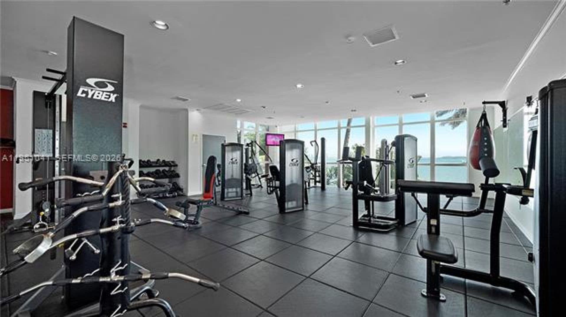 Miami Condo: 1155 Brickell Bay Dr cu-PH210