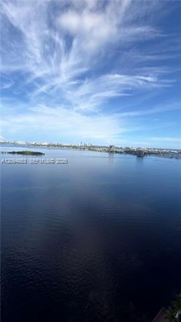 Miami Condo: 700 NE 24th Street cu-2106
