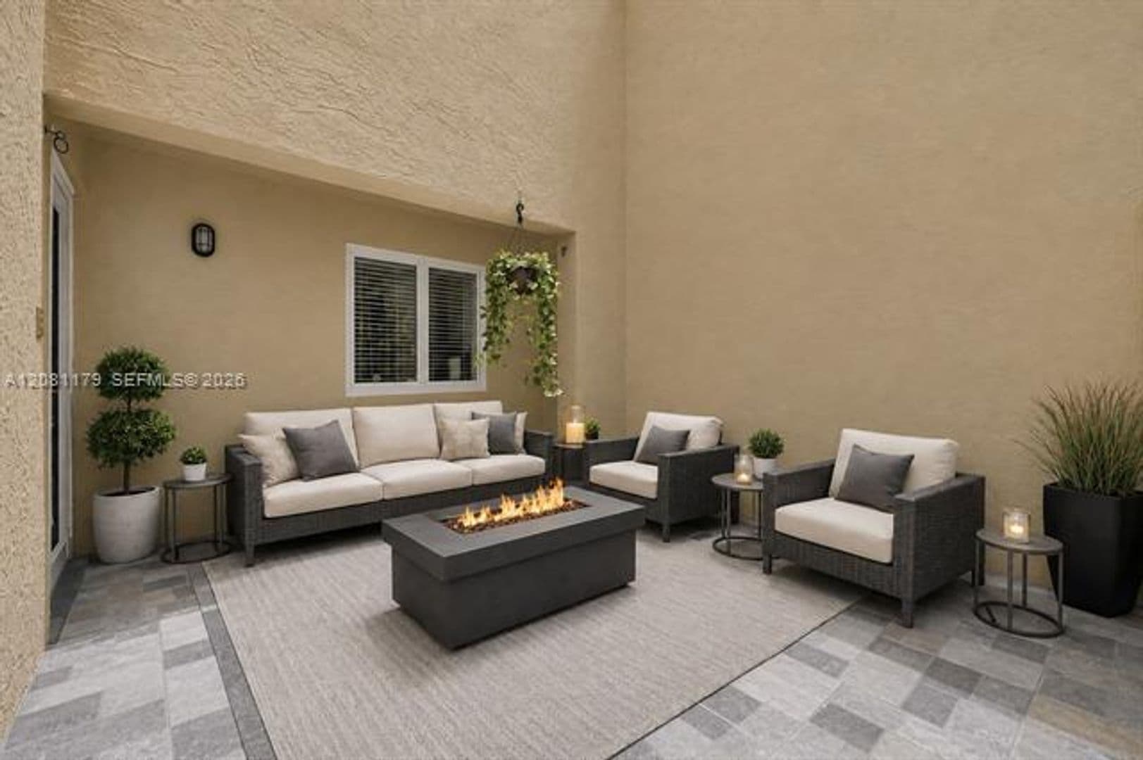 Miami Townhome: 9133 Fontainebleau Blvd th 5