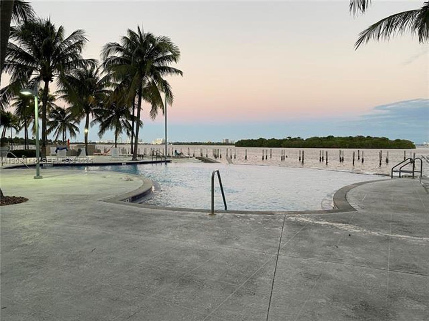 Miami Condo: 777 NE 62nd St cu-CPH2