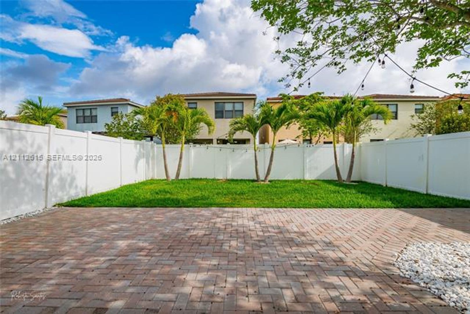 Miami House: 771 NE 191st St # 0