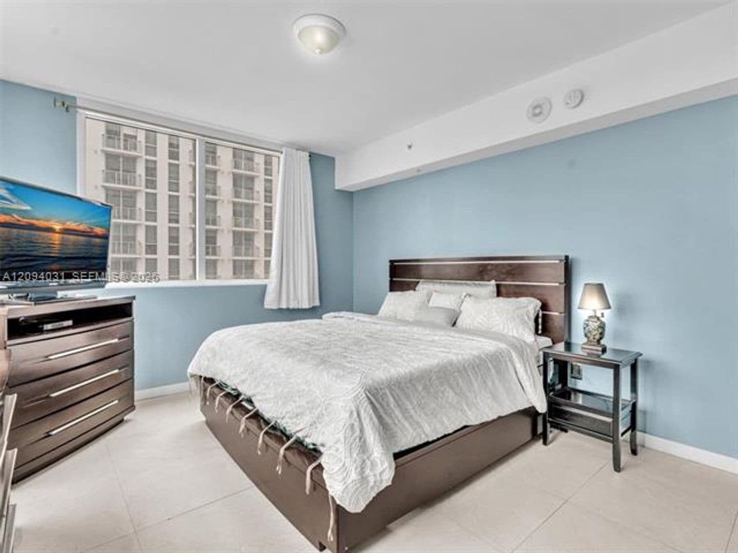 Miami Condo: 253 NE 2nd St cu-2208