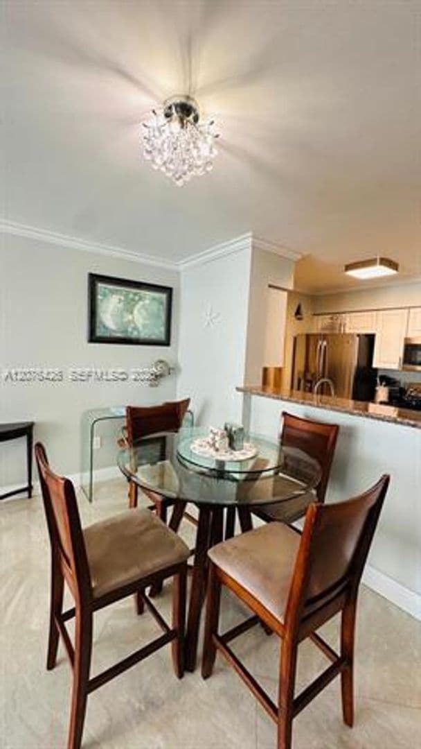 Miami Condo: 1155 Brickell Bay Dr cu-1906