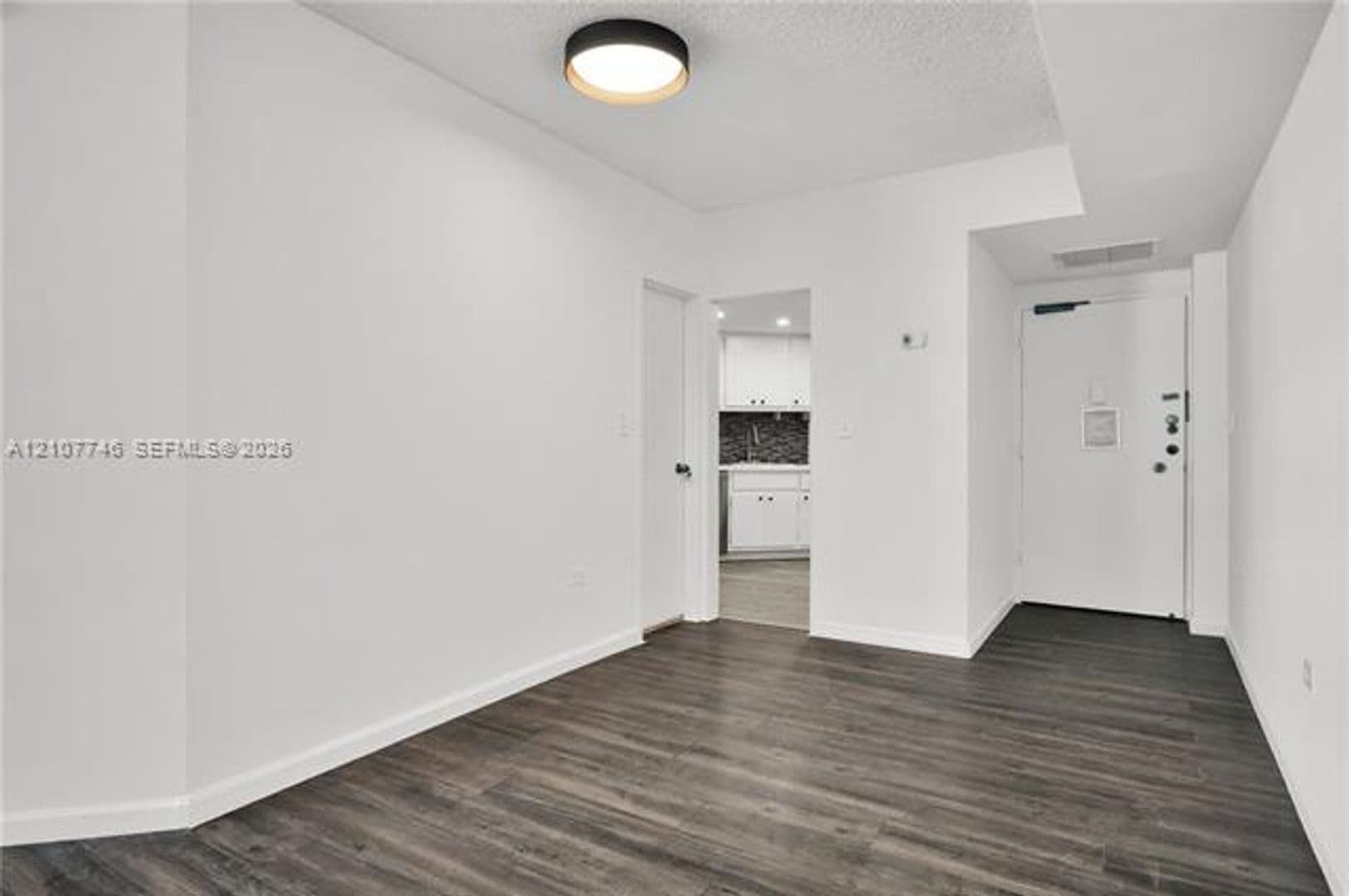 Miami Condo: 905 Brickell Bay Dr cu-1121