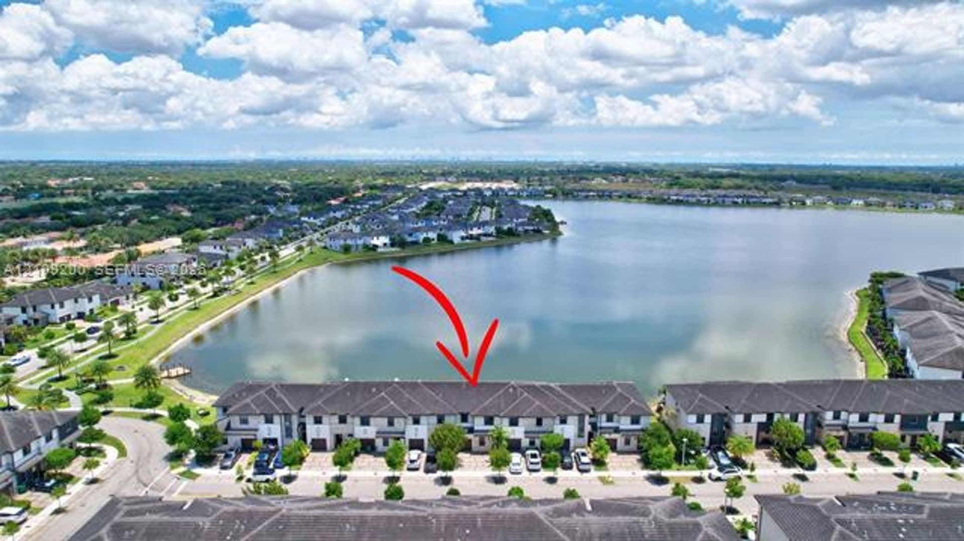 Miami Lakes Townhome: 16011 NW 91st Ct th 16011