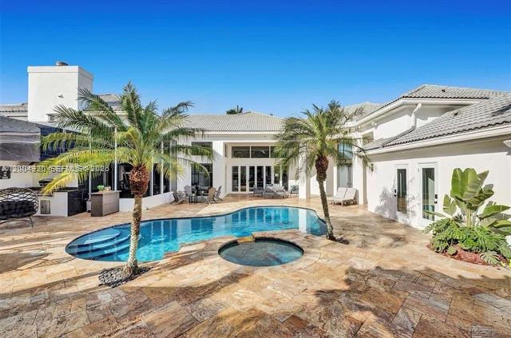Plantation House: 11400 NW 7th St # 11400
