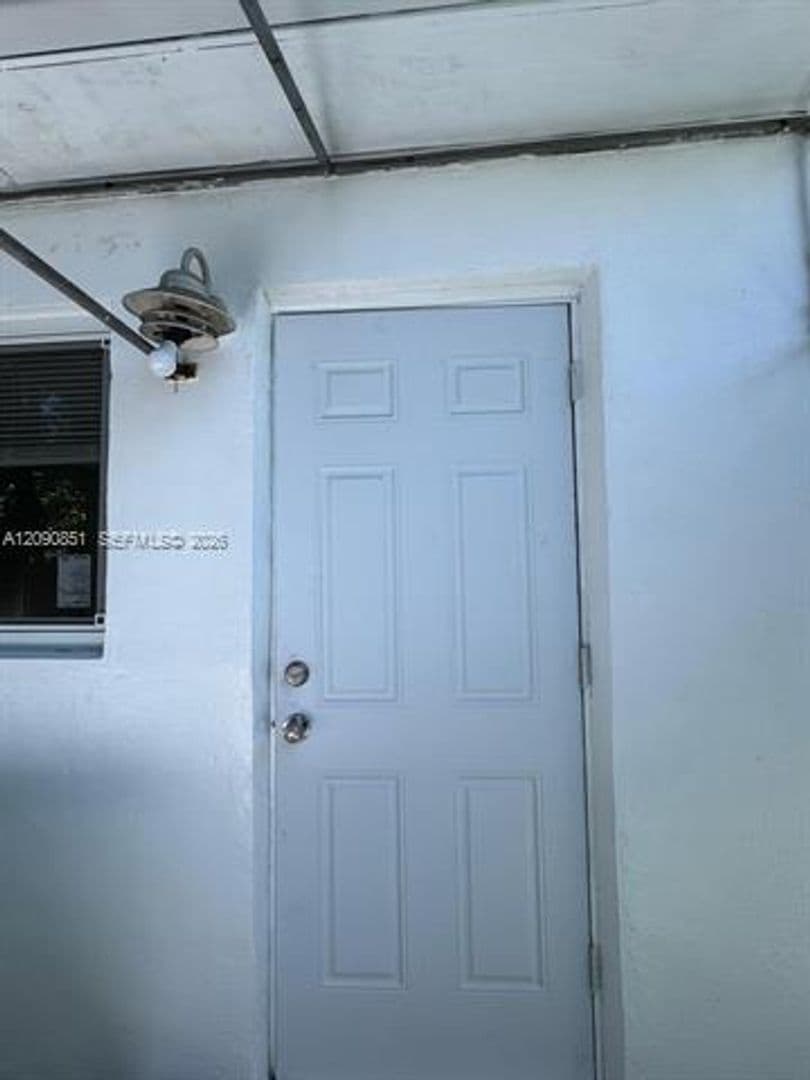 Fort Lauderdale House: 1416 SW 27th St # 1416