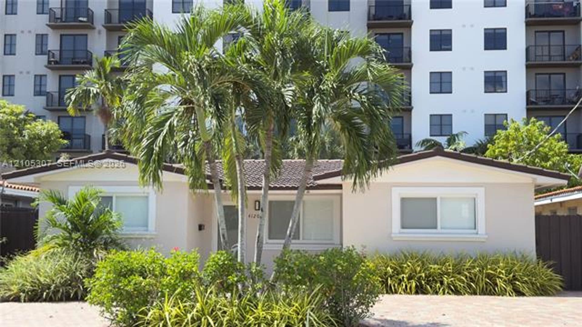 Miami House: 4120 SW 69 Ave # 4120