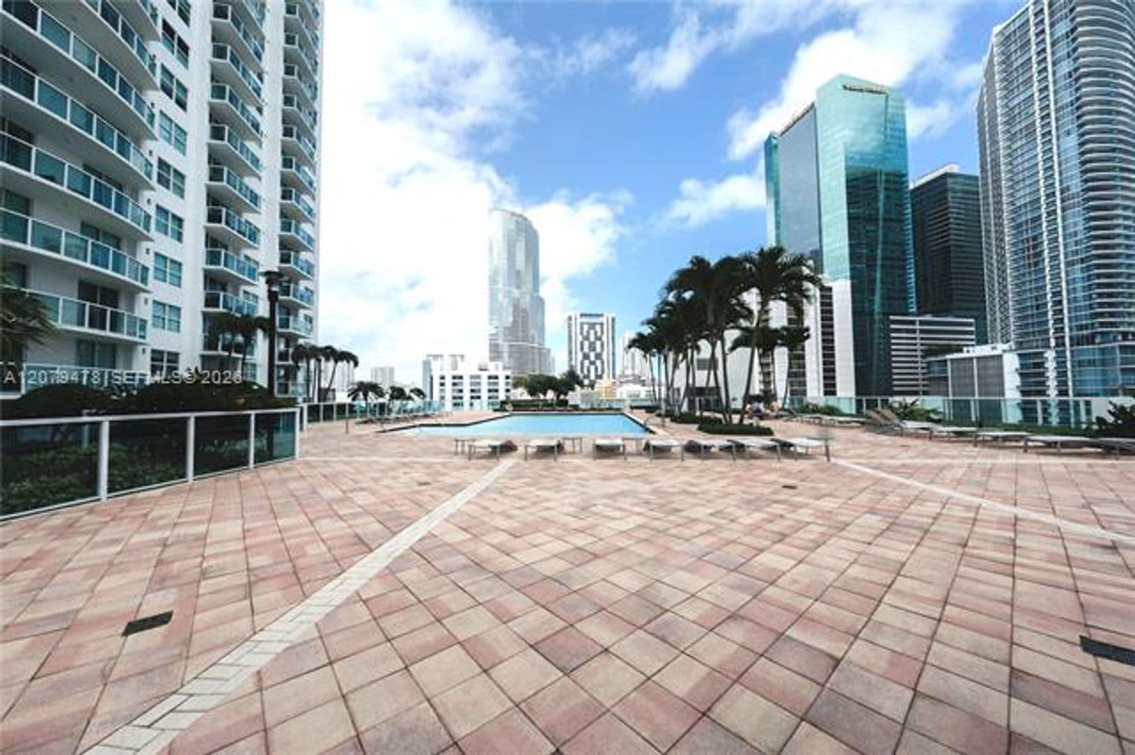 Miami Condo: 41 SE 5th St cu-2405
