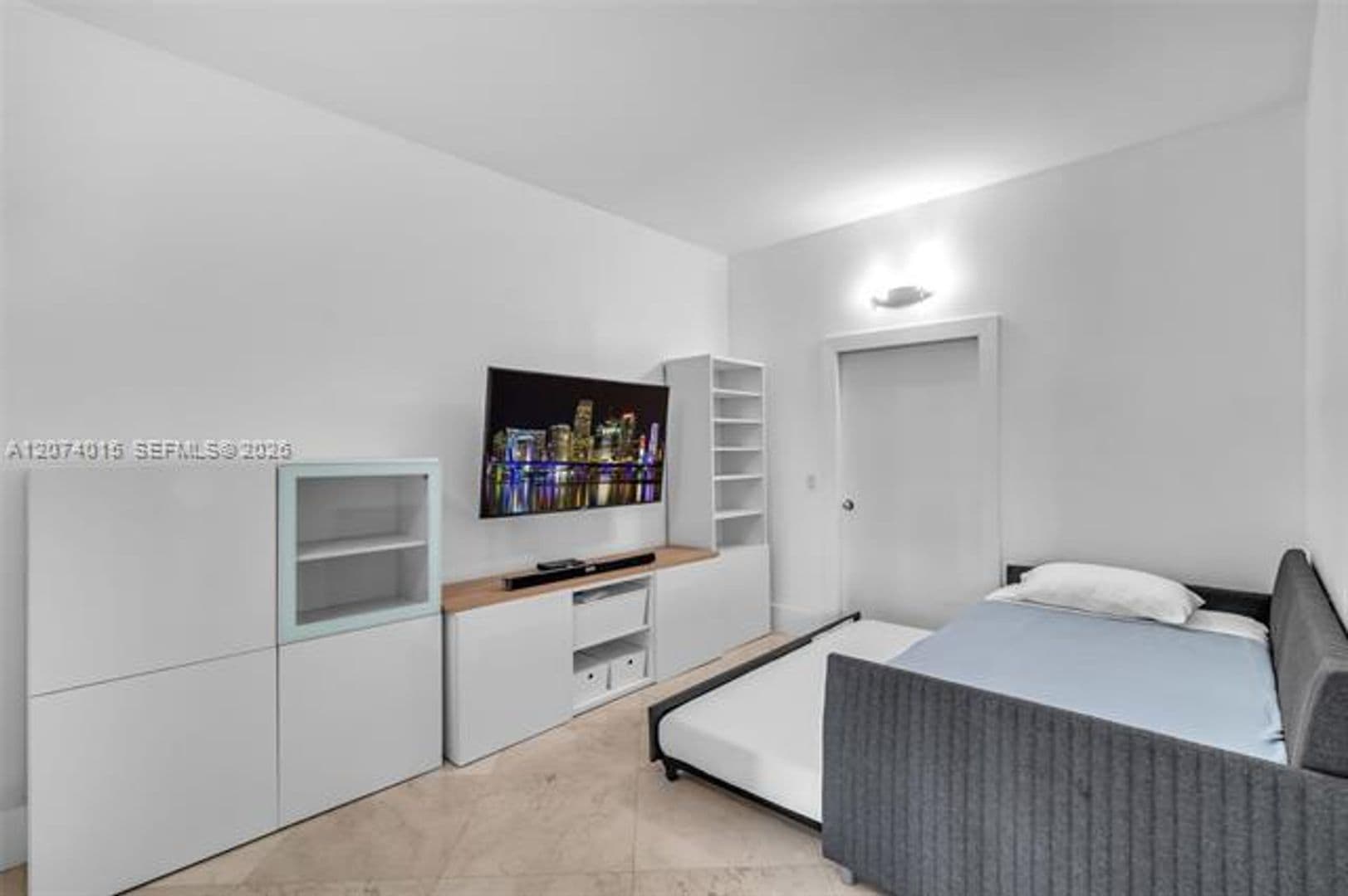 Key Biscayne Condo: 251 Crandon Blvd cu-431