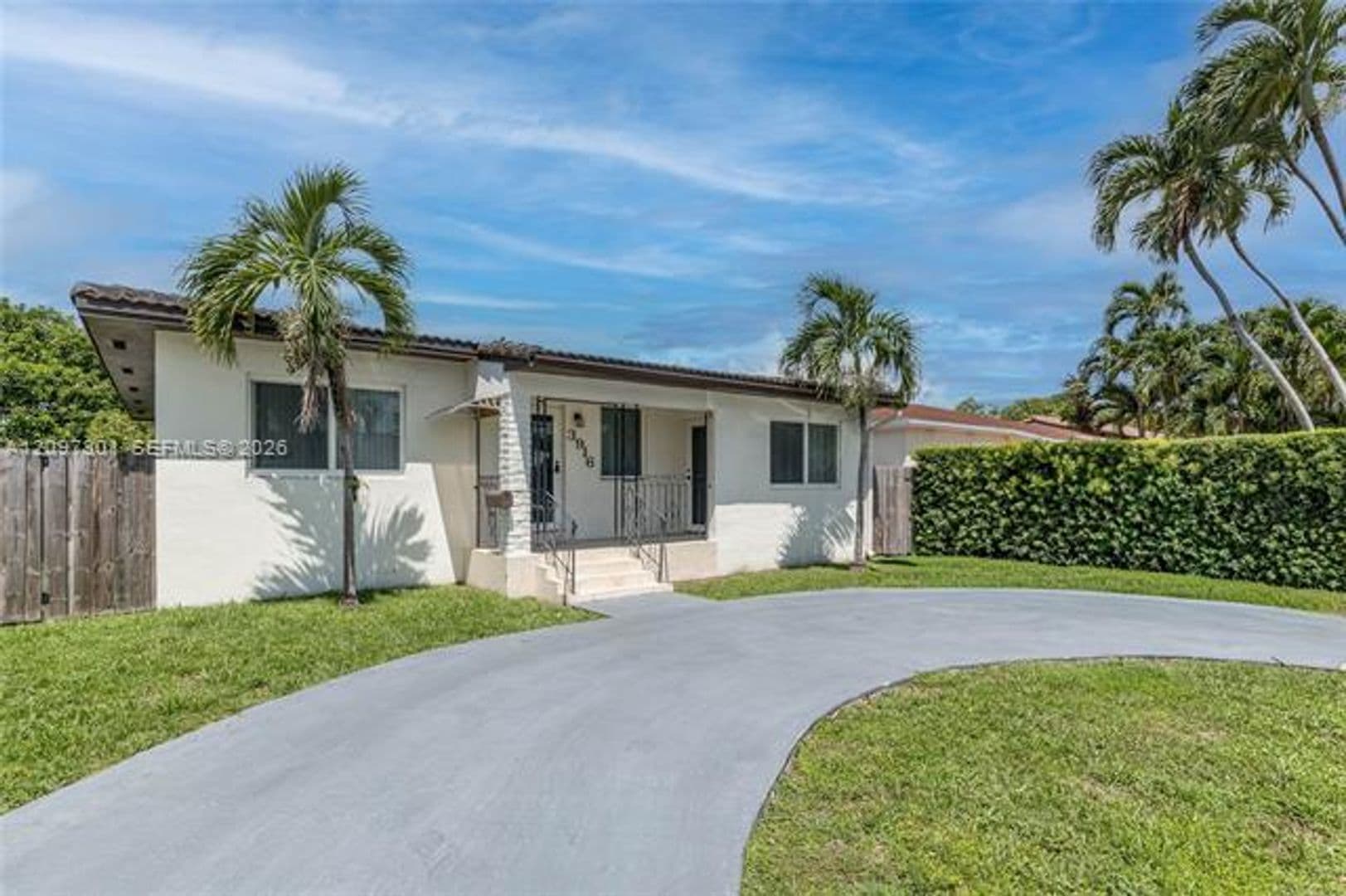 Miami House: 3916 SW 58th Ave # 3916