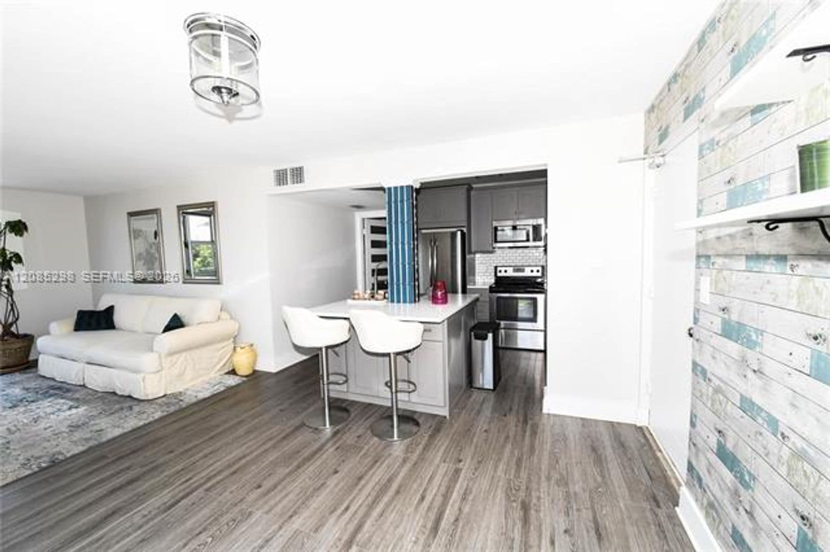 Miami Beach Condo: 8305 Crespi Blvd cu-4D