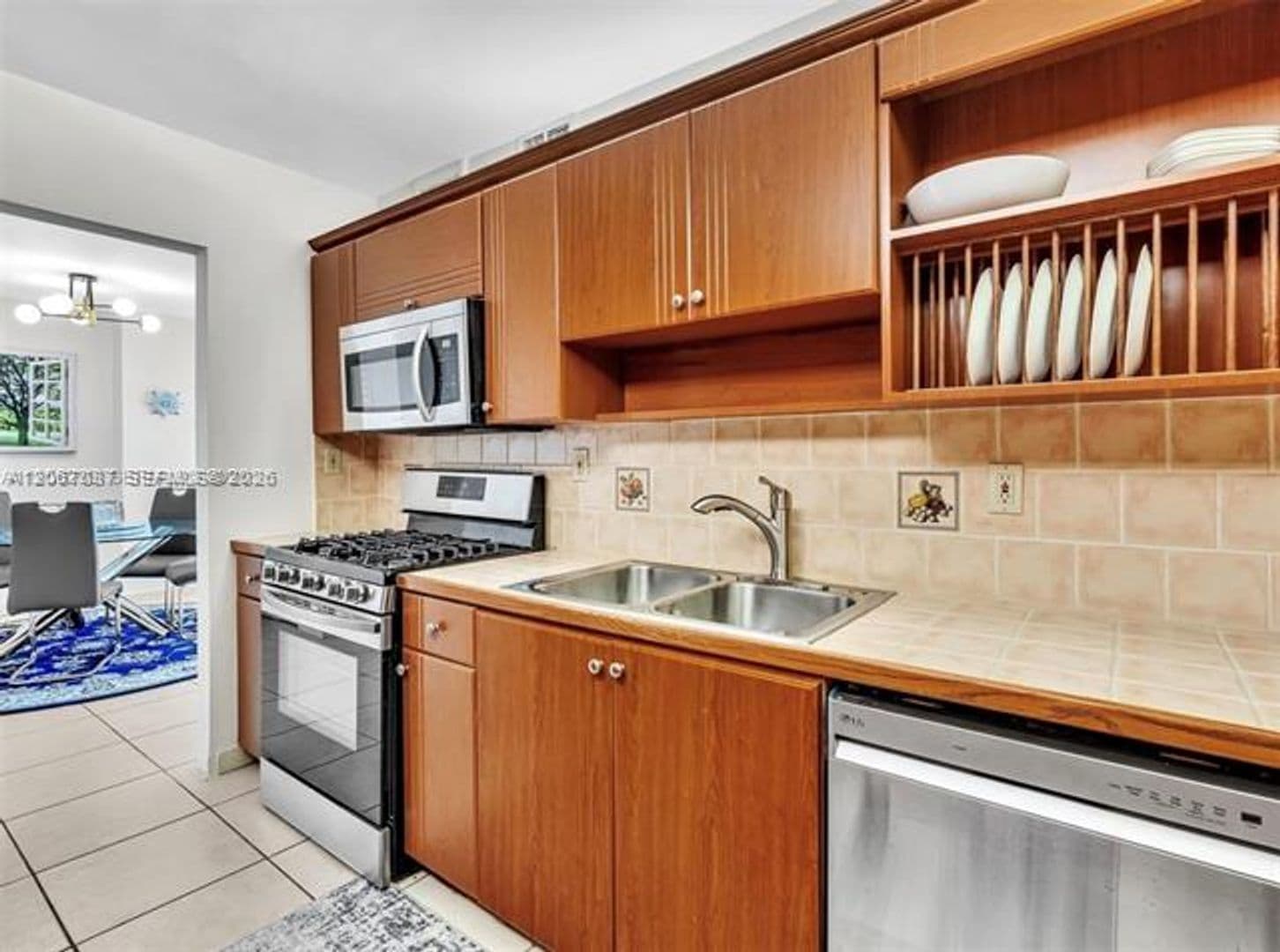 Hallandale Beach Condo: 3140 S Ocean Dr cu-206