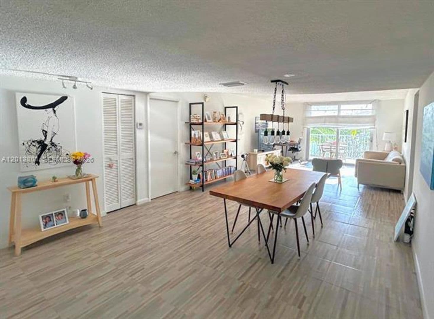 Key Biscayne Condo: 210 Sea View Dr cu-405