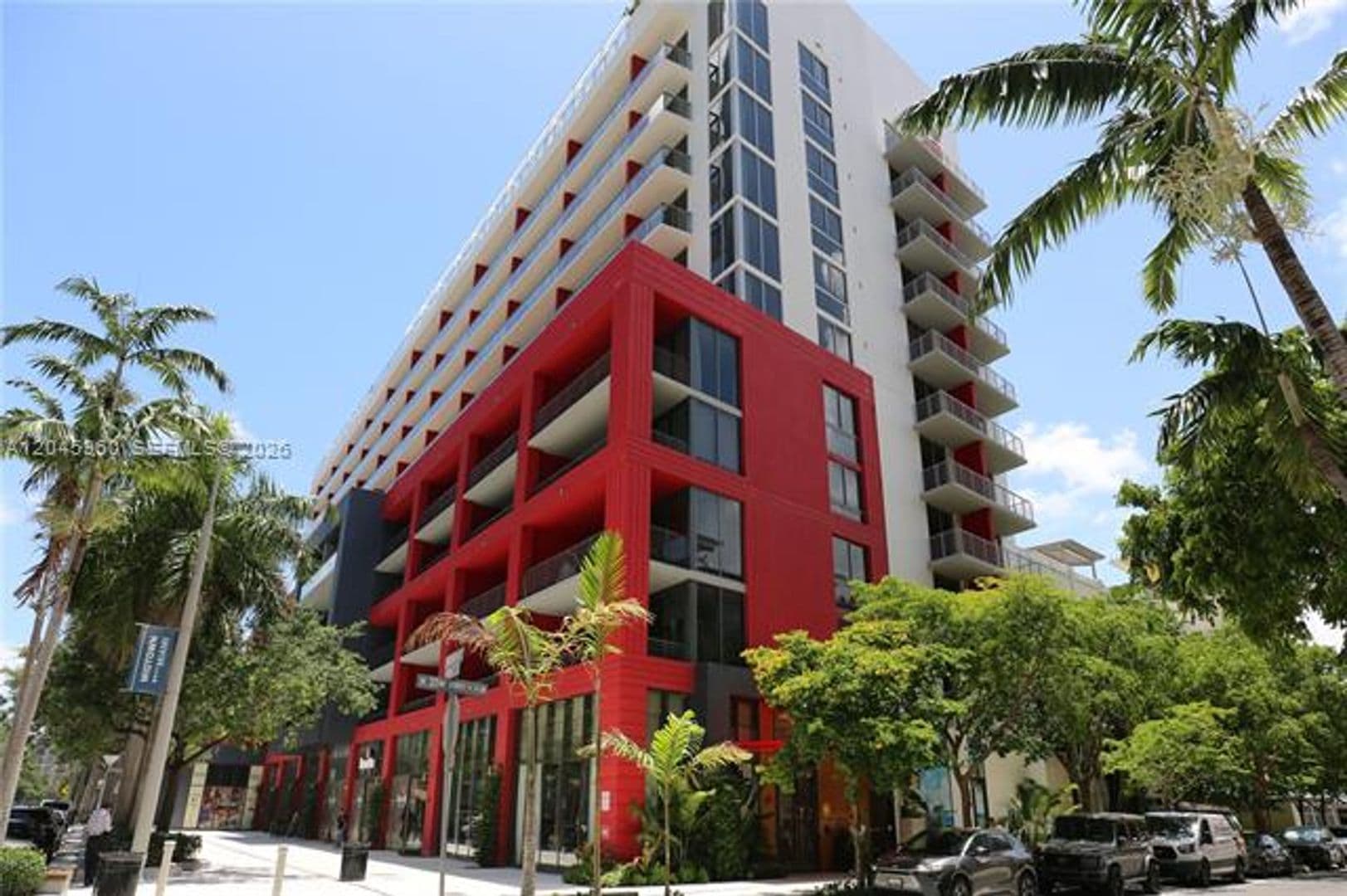 Miami Condo: 90 NE 32nd St cu-706