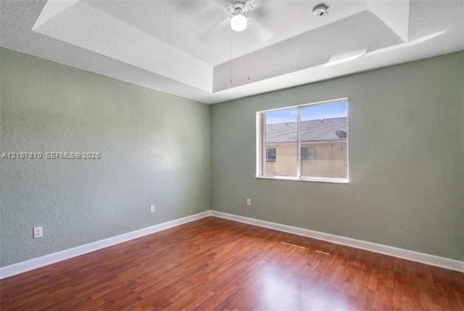 Hialeah Condo: 6940 NW 177th St cu-P105