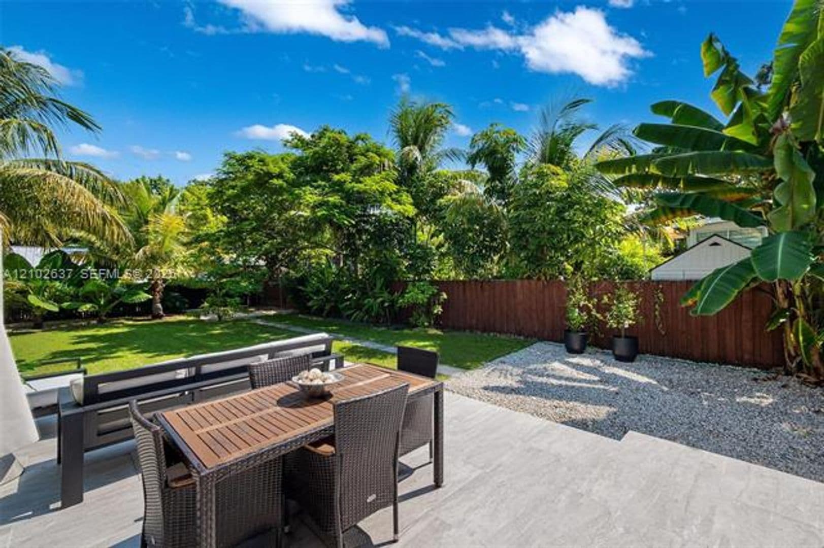 Miami House: 945 NE 82nd St # 945