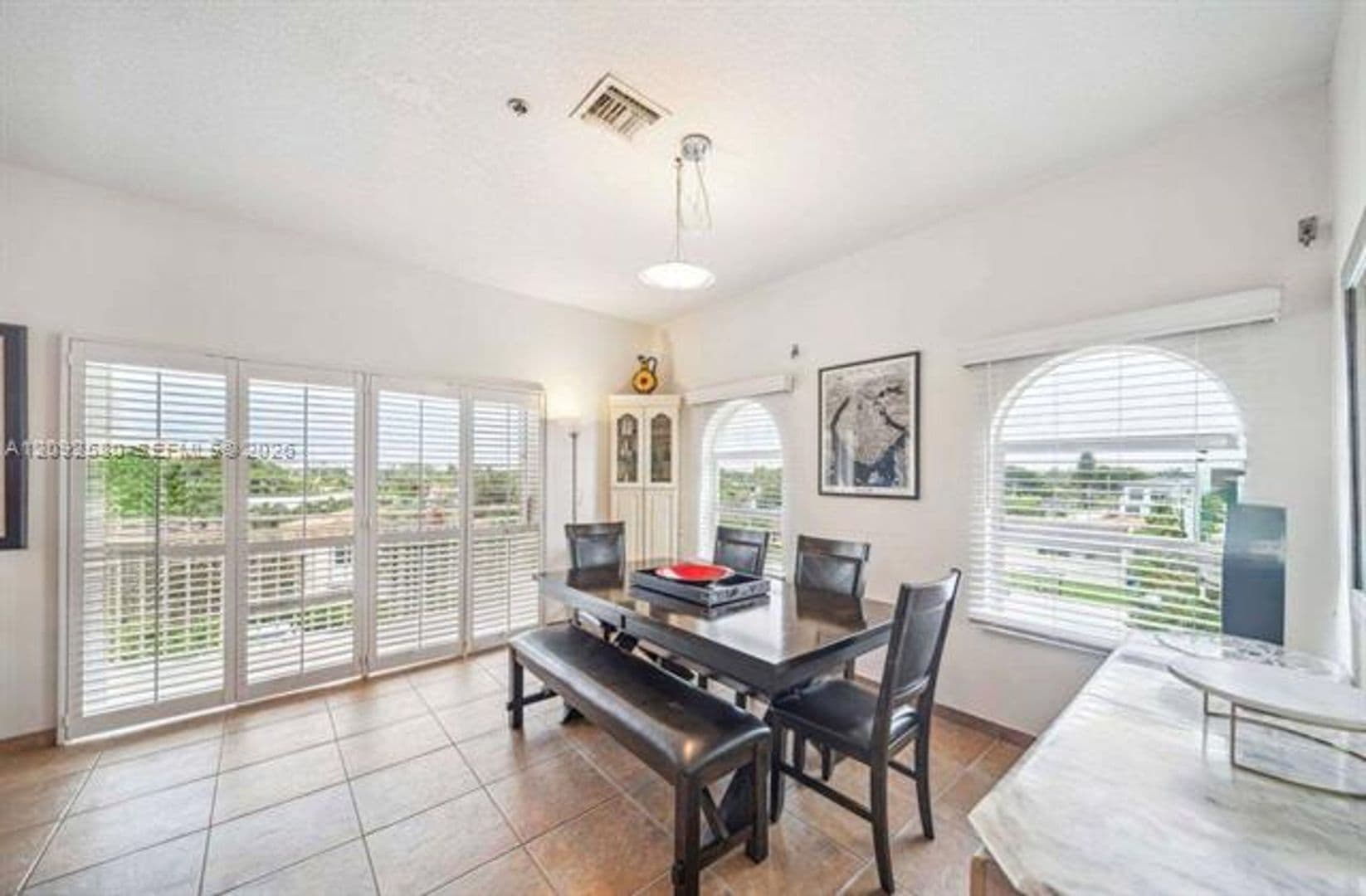 Surfside House: 9008 Collins Ave cu-402