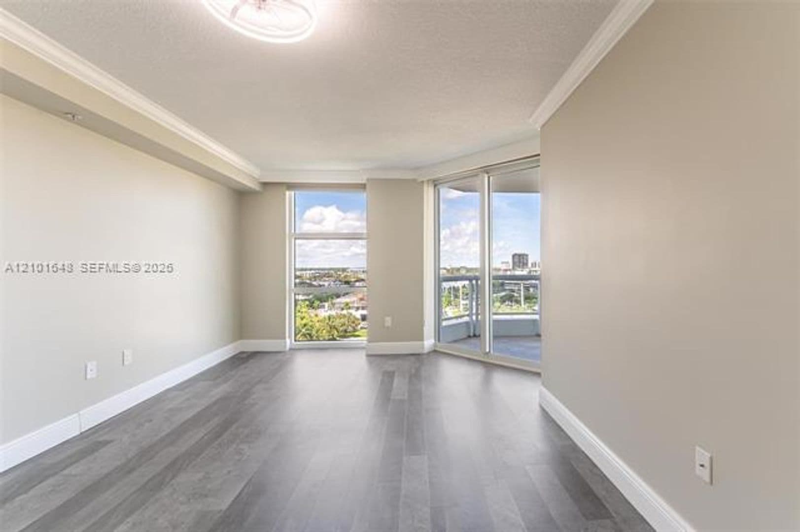 Fort Lauderdale Condo: 401 SW 4th Ave cu-1407